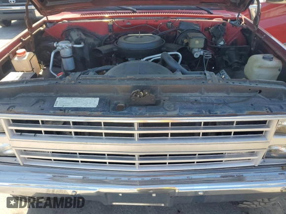 1987 Chevrolet Blazer z VIN 1GNEV18K6HF177428, wystawiony jako Copart lot #76925604 z przebiegiem 71 619 mil mil oraz Czysty tytuł • Clean title. Historia ofert i sprzedaży dostępna na DreamBid. Obrazek 12.