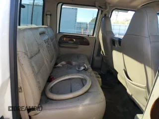 2001 Ford Super Duty F-250 XL with VIN 1FTNW20F61EB42376, listed as a Copart auction lot 74001054 with 215,944 mi miles and Salvage Title. Bid and sale history available at carsss.com. Image 11.