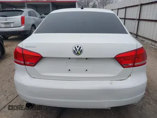 2012 Volkswagen Passat S w/Appearance with VIN 1VWAP7A30CC027913, listed as a IAAI auction lot 41580382 with 199,462 mi miles. Bid and sale history available at carsss.com. Image 17.