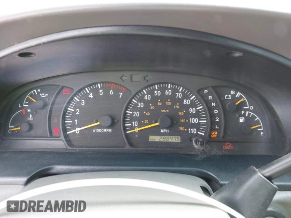 2000 Toyota Tundra SR5 with VIN 5TBRT3417YS122889, listed as a IAAI auction lot 41711107 with 288,475 mi miles and . Bid and sale history available at DreamBid. Image 7.