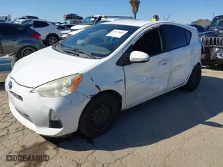 2013 Toyota Prius c One with VIN JTDKDTB34D1553286, listed as a IAAI auction lot 41675006 with 175,362 mi miles. Bid and sale history available at carsss.com. Image 20.