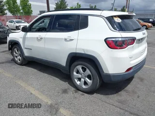 2020 Jeep Compass Latitude с VIN 3C4NJCBB4LT141695, выставлен на аукционе IAAI как лот 42248618 с пробегом 31 123 миль миль и . История ставок и продаж доступна на DreamBid. Изображение 3.