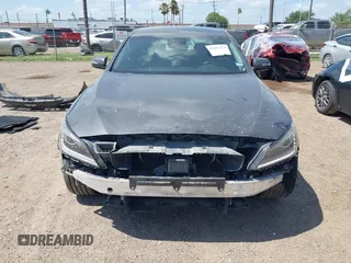 2018 Genesis G80 3.8L z VIN KMHGN4JE6JU247918, wystawiony jako IAAI lot #42423370 z przebiegiem 154 840 mil mil oraz . Historia ofert i sprzedaży dostępna na DreamBid. Obrazek 6.