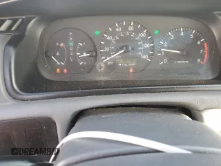 2000 Toyota Camry CE with VIN JT2BG22K0Y0470743, listed as a Copart auction lot 51980385 with 300,464 mi miles and Salvage Title. Bid and sale history available at carsss.com. Image 9.