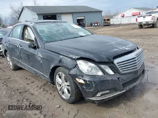 2010 Mercedes-Benz E-Class E 350 Luxury with VIN WDDHF8HB6AA240760, listed as a IAAI auction lot 41718437 with 1 mi miles. Bid and sale history available at carsss.com. Image 1.