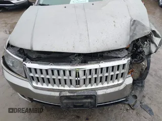 2009 Lincoln MKZ with VIN 3LNHM26T99R605048, listed as a IAAI auction lot 41459816 with 95,348 mi miles and . Bid and sale history available at DreamBid. Image 6.