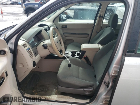 2008 Ford Escape XLS с VIN 1FMCU92Z88KB10257, выставлен на аукционе Copart как лот 56427925 с пробегом 117 042 миль миль и Чистый • Clean title. История ставок и продаж доступна на DreamBid. Изображение 7.