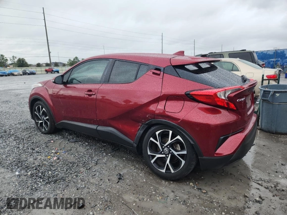 2018 Toyota C-HR XLE z VIN NMTKHMBX4JR007548, wystawiony jako Copart lot #59795215 z przebiegiem 91 407 mil mil oraz Szkoda całkowita • Salvage title. Historia ofert i sprzedaży dostępna na DreamBid. Obrazek 2.