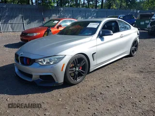 2015 BMW 4 Series 435i xDrive z VIN WBA3R5C51FK372061, wystawiony jako IAAI lot #42546096 z przebiegiem 163 692 mil mil oraz . Historia ofert i sprzedaży dostępna na DreamBid. Obrazek 2.