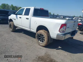 2016 Ram 1500 Express with VIN 1C6RR7FT5GS328981, listed as a IAAI auction lot 41990350 with 129,431 mi miles and . Bid and sale history available at DreamBid. Image 3.