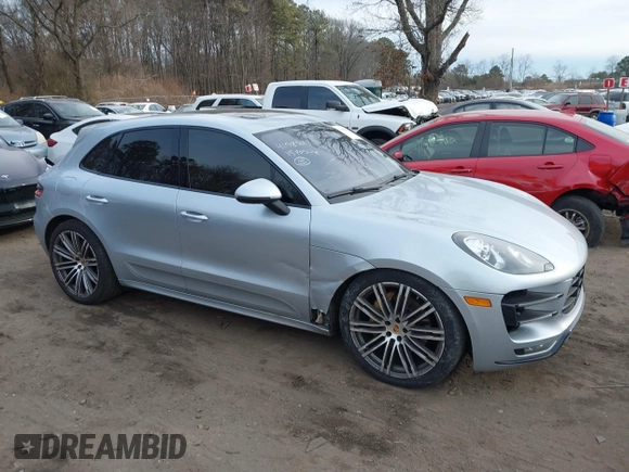 2015 Porsche Macan Turbo с VIN WP1AF2A57FLB96758, выставлен на аукционе IAAI как лот 41585014 с пробегом 129 886 миль миль и . История ставок и продаж доступна на DreamBid. Изображение 13.