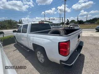 2015 Chevrolet Silverado 1500 LT with VIN 3GCUKREC7FG195909, listed as a Copart auction lot 55098325 with 250,093 mi miles and Clean Title. Bid and sale history available at carsss.com. Image 3.