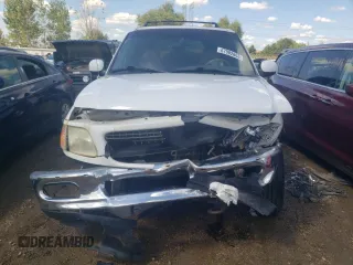 1998 Ford Expedition XLT z VIN 1FMPU18L7WLA74705, wystawiony jako Copart lot #82522704 z przebiegiem 275 355 mil mil oraz Szkoda całkowita • Salvage title. Historia ofert i sprzedaży dostępna na DreamBid. Obrazek 5.