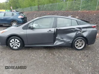 2017 Toyota Prius Two with VIN JTDKBRFU0H3578319, listed as a IAAI auction lot 42296867 with 84,316 mi miles and . Bid and sale history available at DreamBid. Image 14.