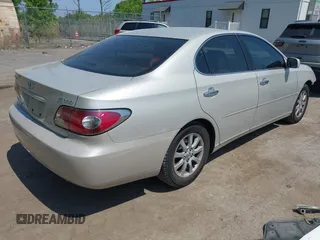 2004 Lexus ES 350 with VIN JTHBA30G645017364, listed as a IAAI auction lot 42171487 with 167,152 mi miles and . Bid and sale history available at DreamBid. Image 4.