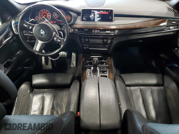2016 BMW X5 xDrive50i z VIN 5UXKR6C58G0J83648, wystawiony jako Copart lot #58219015 z przebiegiem 96 254 mil mil oraz Szkoda całkowita • Salvage title. Historia ofert i sprzedaży dostępna na DreamBid. Obrazek 8.