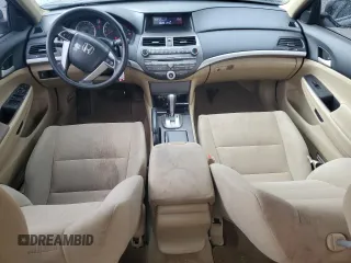 2011 Honda Accord LX z VIN 1HGCP2F36BA037252, wystawiony jako Copart lot #56550215 z przebiegiem 119 657 mil mil oraz Szkoda całkowita • Salvage title. Historia ofert i sprzedaży dostępna na DreamBid. Obrazek 8.