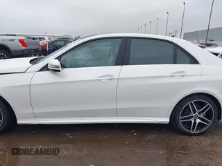 2014 Mercedes-Benz E 550 Sport with VIN WDDHF9BB3EB017140, listed as a IAAI auction lot 41424799 with 32,537 mi miles and . Bid and sale history available at DreamBid. Image 15.