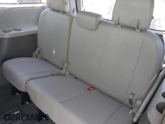 2020 Toyota Sienna XLE Auto Access Seat with VIN 5TDYZ3DC5LS054619, listed as a IAAI auction lot 42266295 with 94,703 mi miles and . Bid and sale history available at DreamBid. Image 18.