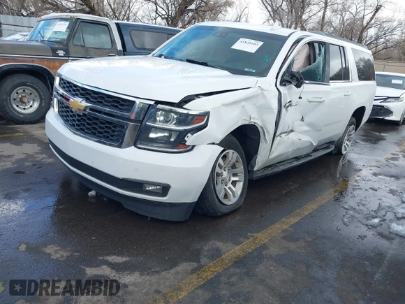 2018 Chevrolet Suburban LT with VIN 1GNSKHKC1JR286440, listed as a IAAI auction lot 41820103 with 1 mi miles. Bid and sale history available at carsss.com. Image 16.