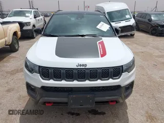 2023 Jeep Compass Trailhawk with VIN 3C4NJDDN3PT544408, listed as a IAAI auction lot 42253800 with 53,105 mi miles and . Bid and sale history available at DreamBid. Image 12.
