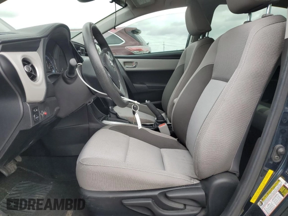 2019 Toyota Corolla L z VIN 5YFBURHE4KP887144, wystawiony jako Copart lot #53312615 z przebiegiem 110 839 mil mil oraz Szkoda całkowita • Salvage title. Historia ofert i sprzedaży dostępna na DreamBid. Obrazek 7.