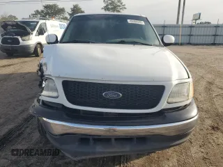 2001 Ford F-150 XL with VIN 2FTRX07W61CA71064, listed as a Copart auction lot 45308595 with 261,466 mi miles and Salvage Title. Bid and sale history available at carsss.com. Image 5.