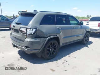 2020 Jeep Grand Cherokee Altitude with VIN 1C4RJFAG3LC141313, listed as a IAAI auction lot 41925706 with 61,000 mi miles. Bid and sale history available at carsss.com. Image 4.