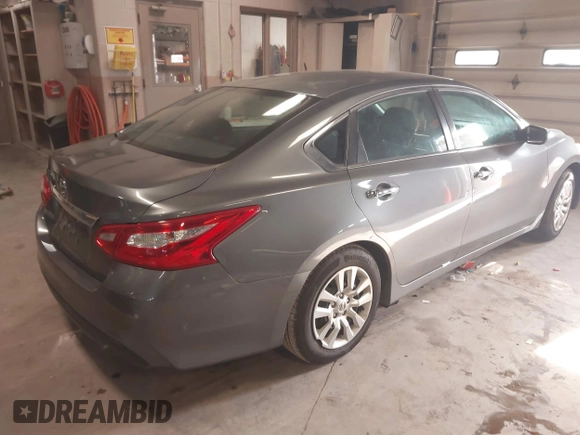 2016 Nissan Altima SL with VIN 1N4AL3AP6GC144496, listed as a IAAI auction lot 41983071 with 90,305 mi miles and . Bid and sale history available at carsss.com. Image 4.