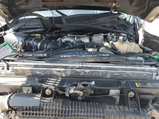 2009 Ford F-250 XL z VIN 1FTSW21R69EB29831, wystawiony jako Copart lot #55984465 z przebiegiem 224 130 mil mil oraz Szkoda całkowita • Salvage title. Historia ofert i sprzedaży dostępna na DreamBid. Obrazek 11.