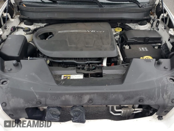 2018 Jeep Cherokee Limited with VIN 1C4PJMDX4JD521615, listed as a Copart auction lot 57250535 with 144,248 mi miles and Salvage title. Bid and sale history available at DreamBid. Image 12.