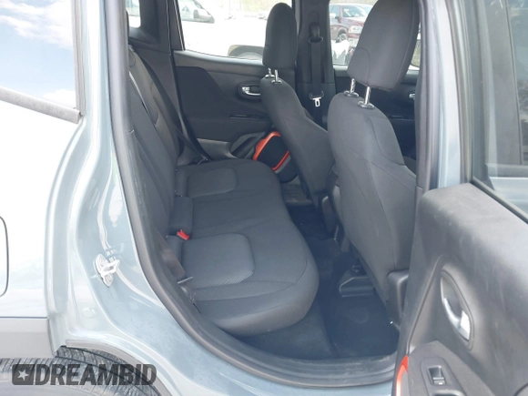 2018 Jeep Renegade Sport with VIN ZACCJBAB2JPH34804, listed as a IAAI auction lot 41899918 with 127,016 mi miles. Bid and sale history available at carsss.com. Image 8.