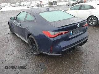 2022 BMW M4 Competition with VIN WBS33AZ06NCJ97560, listed as a IAAI auction lot 41491949 with 9,900 mi miles. Bid and sale history available at carsss.com. Image 3.
