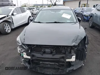 2014 Mazda 3 s Touring with VIN JM1BM1L35E1208952, listed as a IAAI auction lot 42121077 with 183,985 mi miles. Bid and sale history available at carsss.com. Image 13.