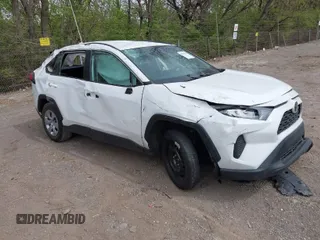2022 Toyota RAV4 LE with VIN 2T3G1RFV4NW289230, listed as a IAAI auction lot 42036876 with 123,788 mi miles. Bid and sale history available at carsss.com. Image 1.