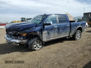 2018 Ram 2500 Laramie z VIN 3C6UR5FL7JG366919, wystawiony jako Copart lot #48167045 z przebiegiem 89 773 mil mil oraz Szkoda całkowita • Salvage title. Historia ofert i sprzedaży dostępna na DreamBid. Obrazek 1.