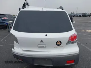 2003 Mitsubishi Outlander XLS with VIN JA4LX41G93U034215, listed as a IAAI auction lot 41788522 with 163,558 mi miles. Bid and sale history available at carsss.com. Image 16.