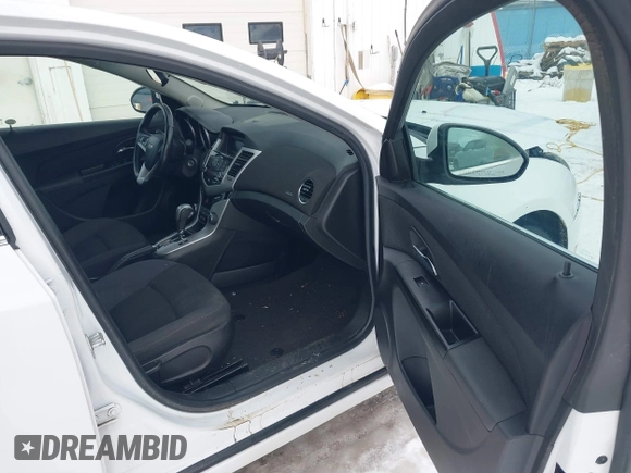 2014 Chevrolet Cruze 1LT with VIN 1G1PC5SB6E7362603, listed as a IAAI auction lot 41116280 with 118,430 mi miles and . Bid and sale history available at DreamBid. Image 5.