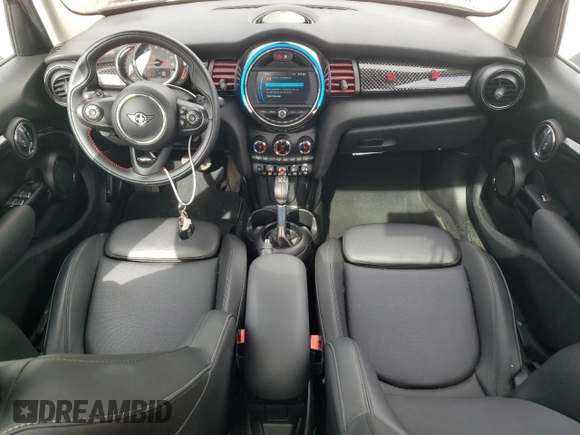 2019 MINI Hardtop 4 Door Cooper S with VIN WMWXU3C57K2H89024, listed as a Copart auction lot 52375485 with 28,488 mi miles and Salvage title. Bid and sale history available at DreamBid. Image 8.