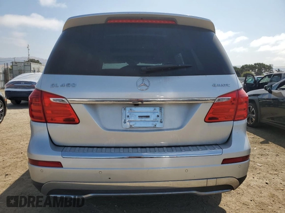 2014 Mercedes-Benz GL 450 z VIN 4JGDF7CE1EA354378, wystawiony jako Copart lot #59889305 z przebiegiem 79 821 mil mil oraz Szkoda całkowita • Salvage title. Historia ofert i sprzedaży dostępna na DreamBid. Obrazek 6.