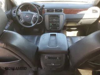2013 GMC Yukon SLT with VIN 1GKS1CE08DR131196, listed as a Copart auction lot 47642015 with 155,638 mi miles and Salvage Title. Bid and sale history available at carsss.com. Image 8.