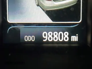 2017 Toyota Camry Hybrid LE with VIN 4T1BD1FK9HU209135, listed as a IAAI auction lot 41668852 with 98,808 mi miles. Bid and sale history available at carsss.com. Image 15.