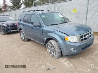 2010 Ford Escape XLT с VIN 1FMCU0D78AKC80213, выставлен на аукционе IAAI как лот 41849583 с пробегом 176 060 миль миль и . История ставок и продаж доступна на DreamBid. Изображение 1.