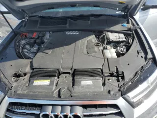 2019 Audi Q7 Premium Plus with VIN WA1LAAF73KD037473, listed as a Copart auction lot 58695665 with 33,707 mi miles and Non repairable. Bid and sale history available at DreamBid. Image 12.