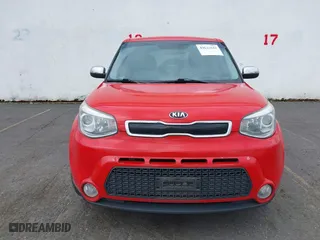 2014 Kia Soul ! with VIN KNDJX3A56E7704973, listed as a IAAI auction lot 42024643 with 160,354 mi miles. Bid and sale history available at carsss.com. Image 6.