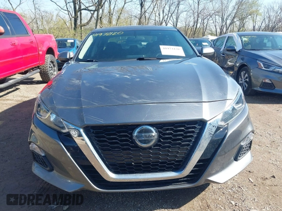 2019 Nissan Altima S z VIN 1N4BL4BV4KC187993, wystawiony jako IAAI lot #41972120 z przebiegiem 107 227 mil mil oraz . Historia ofert i sprzedaży dostępna na DreamBid. Obrazek 12.