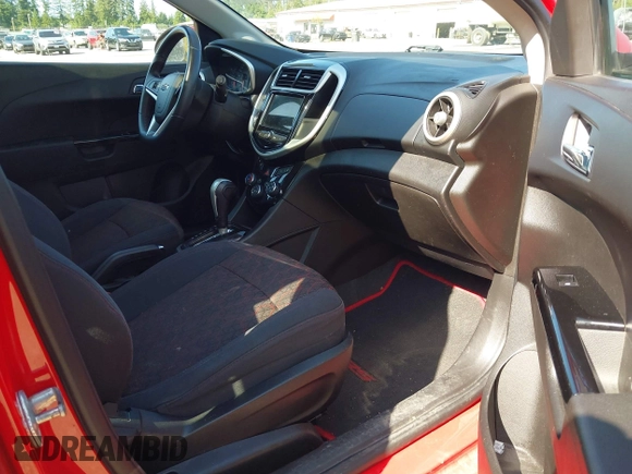 2018 Chevrolet Sonic LT with VIN 1G1JD6SB6J4114615, listed as a IAAI auction lot 42276337 with 132,798 mi miles and . Bid and sale history available at DreamBid. Image 5.