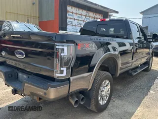 2019 Ford F-250 XL with VIN 1FT7W2BT9KEF43613, listed as a Copart auction lot 65194225 with 187,188 mi miles and Clean title. Bid and sale history available at DreamBid. Image 4.