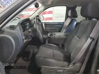 2011 GMC Sierra 1500 SLE z VIN 1GTR2VE31BZ258009, wystawiony jako Copart lot #44154985 z przebiegiem Nie podano mil oraz Szkoda całkowita • Salvage title. Historia ofert i sprzedaży dostępna na DreamBid. Obrazek 7.