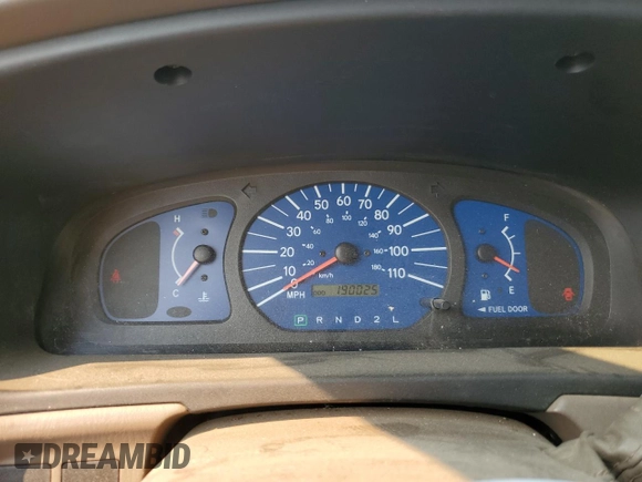 2001 Toyota Sienna CE with VIN 4T3ZF19C11U412899, listed as a Copart auction lot 70303244 with 190,025 mi miles and Salvage Title. Bid and sale history available at DreamBid. Image 9.
